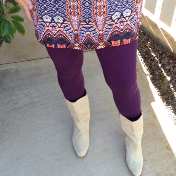 SEAMLESS CABLE LEGGINGS IN PURPLE - Picture 2 of 2